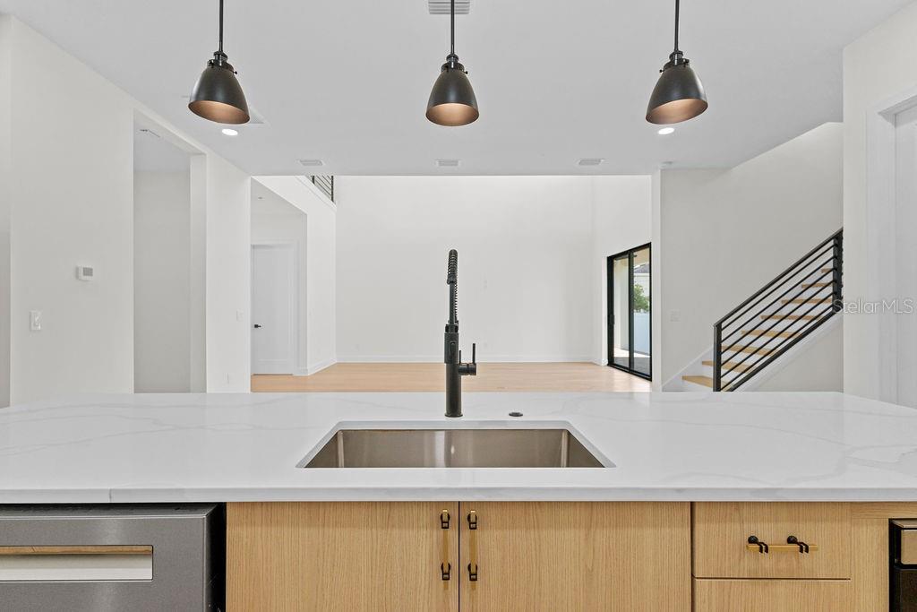 MAC FARLANE PARK - Residential