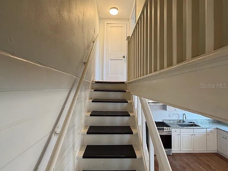 SUMMIT PARK - Residential