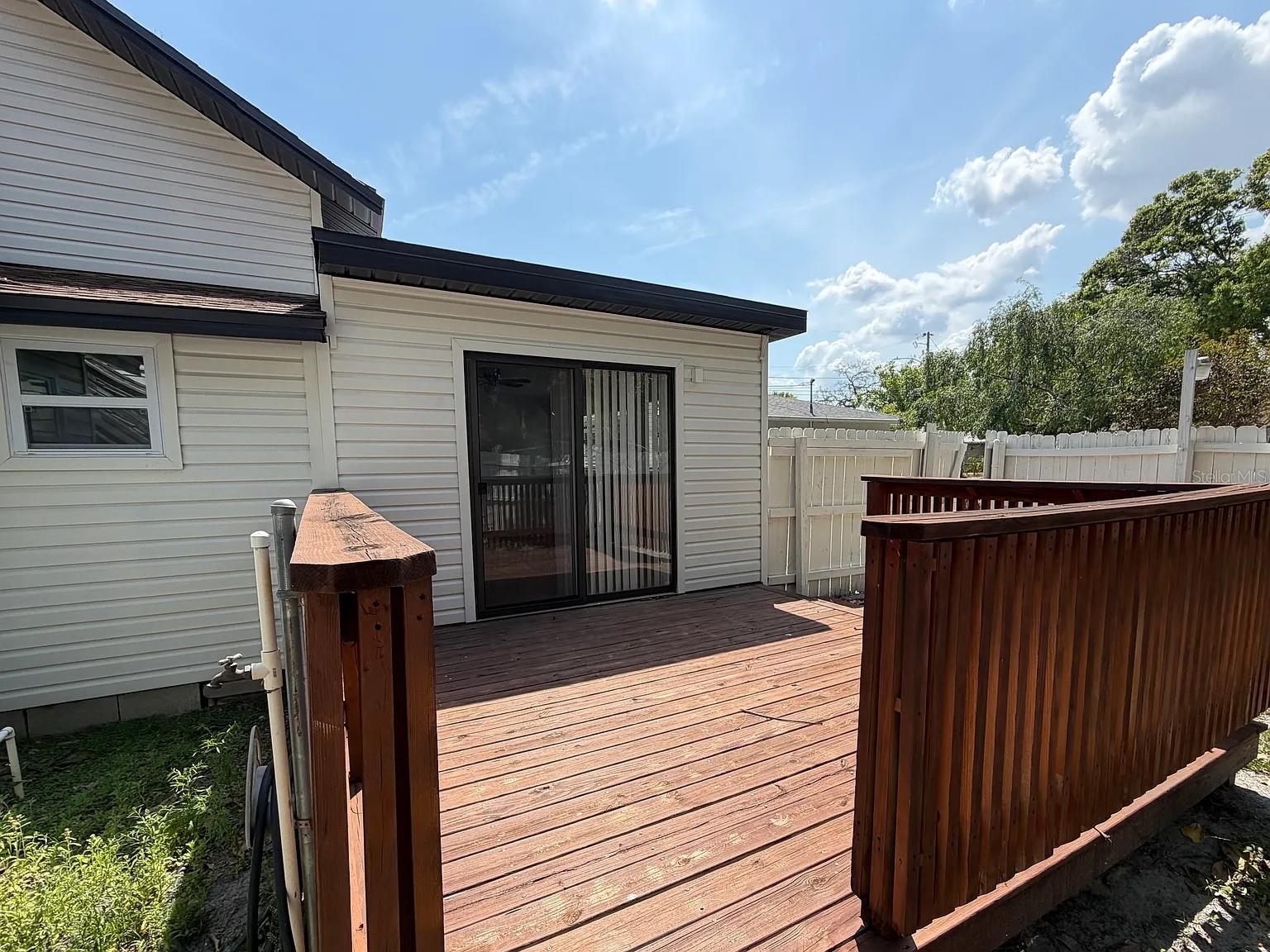 SUMMIT PARK - Residential