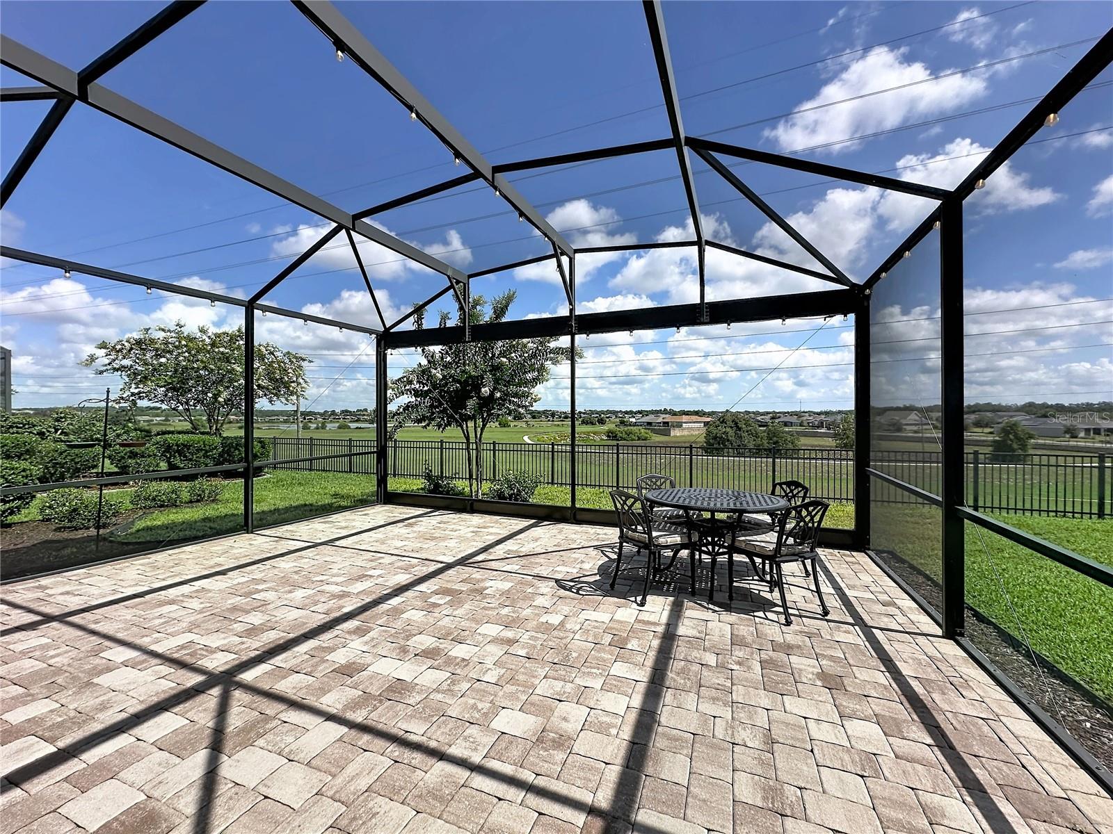 CASCADES/GROVELAND-PH 5 - Residential