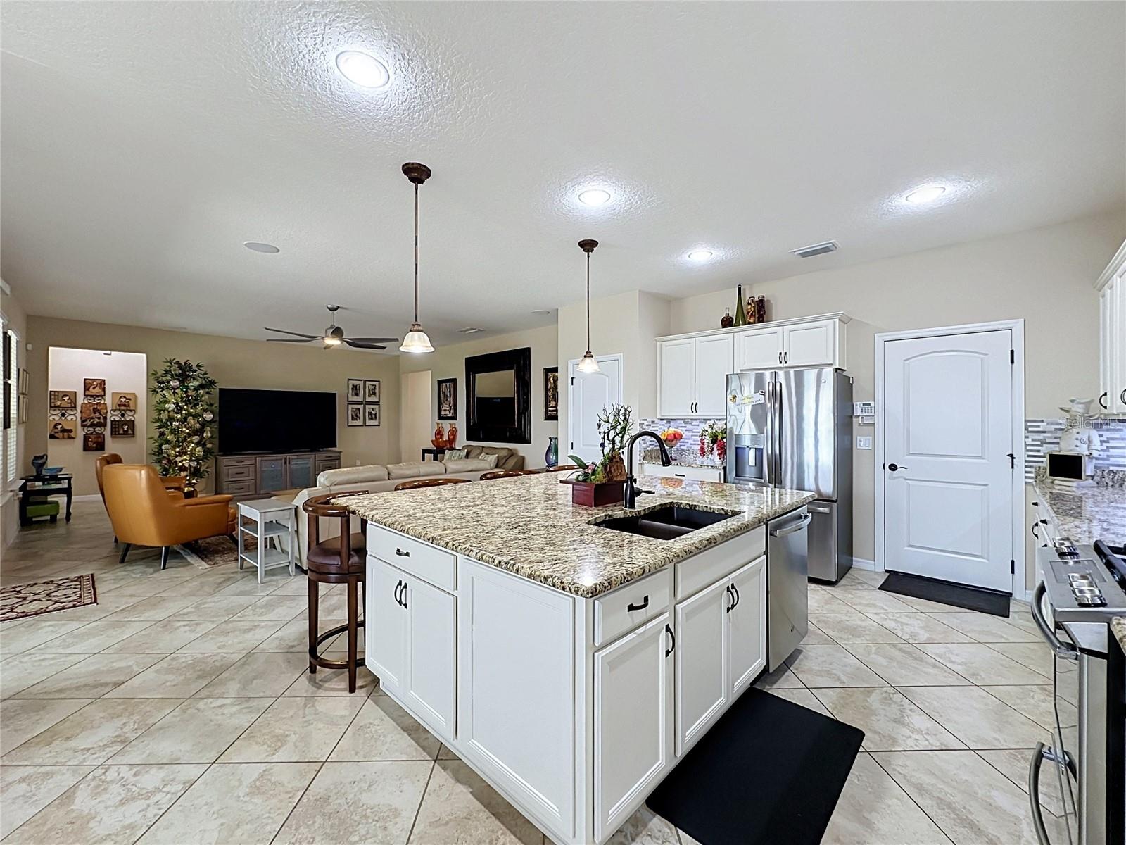 CASCADES/GROVELAND-PH 5 - Residential
