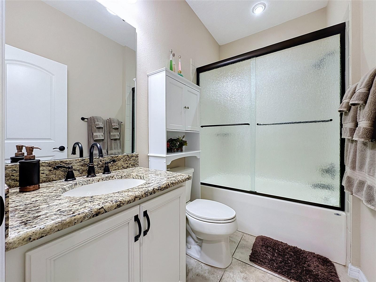 CASCADES/GROVELAND-PH 5 - Residential