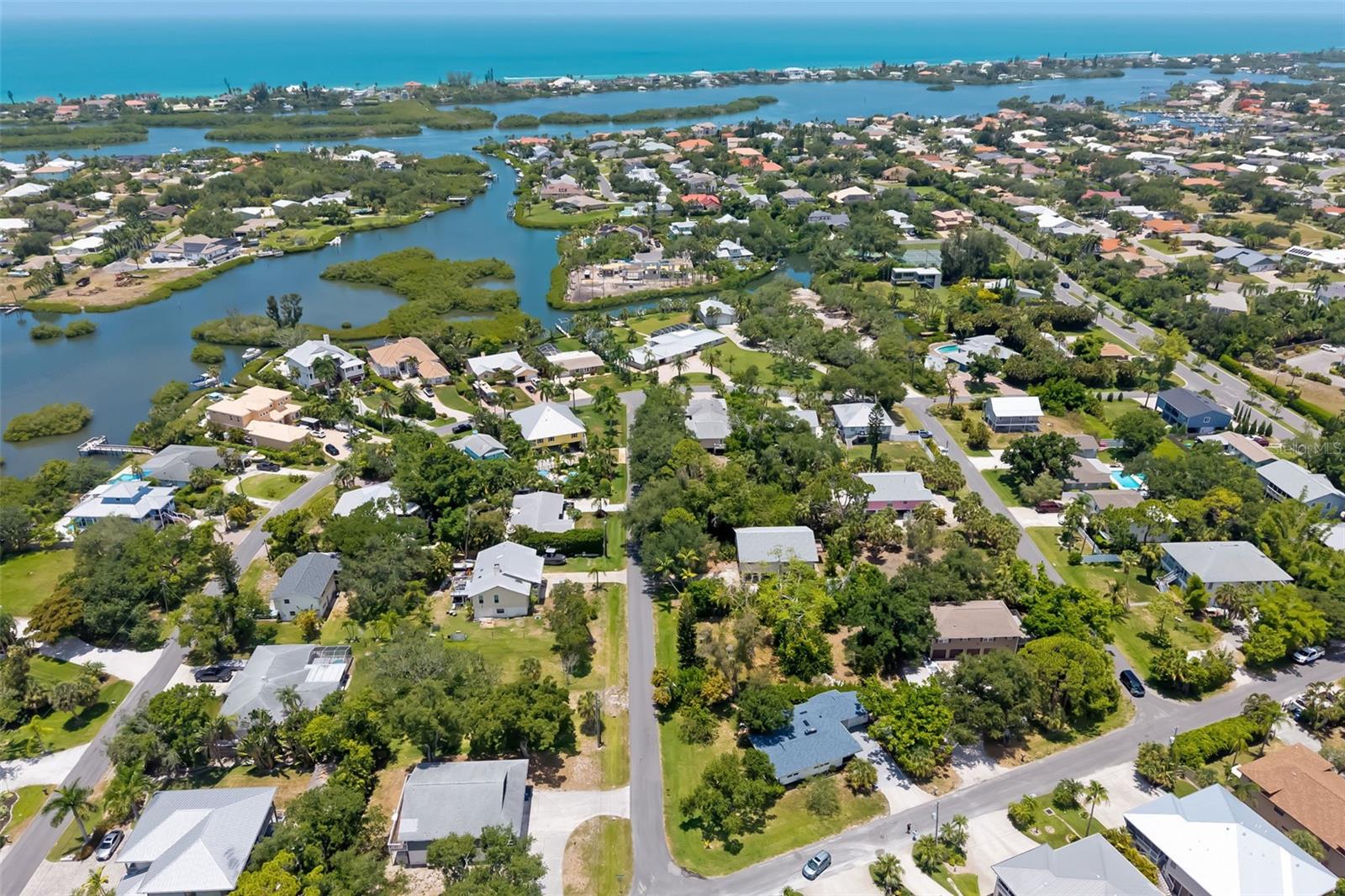 TOWNS-END SHORES - Land