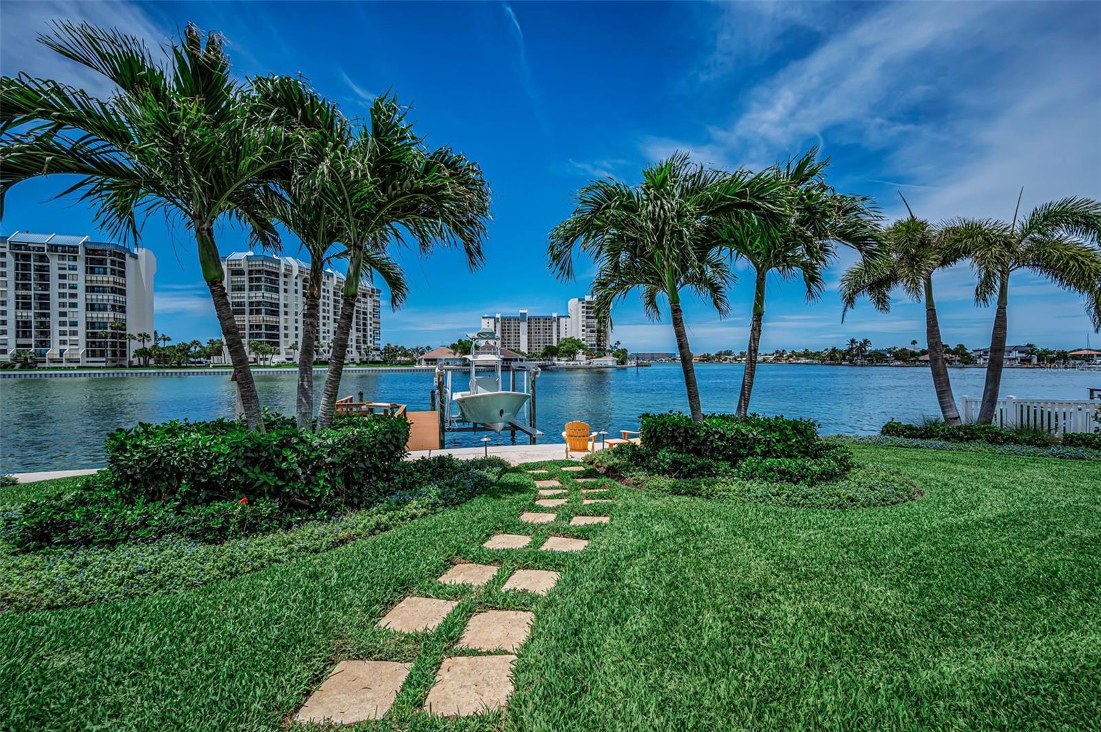 SOUTH CSWY ISLE YACHT CLUB 5TH ADD - Residential