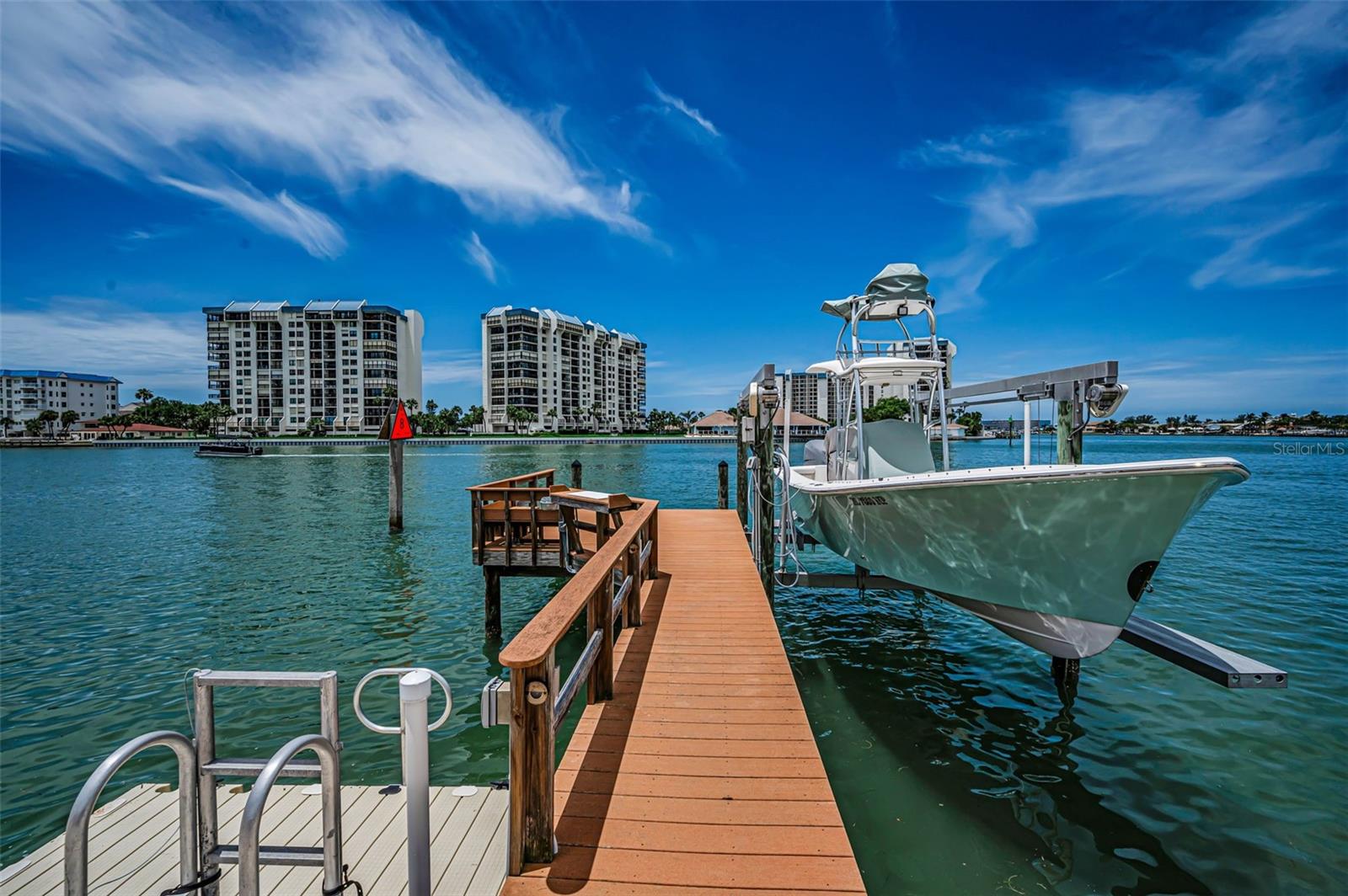 SOUTH CSWY ISLE YACHT CLUB 5TH ADD - Residential