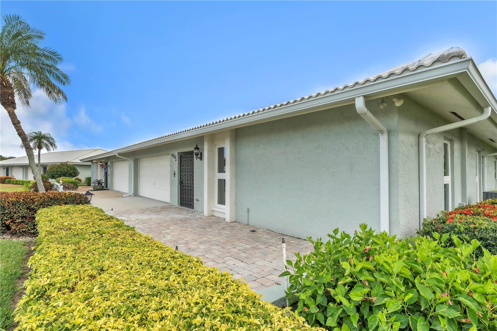 VILLAGE GREEN OF BRADENTON SEC 6 - Residential