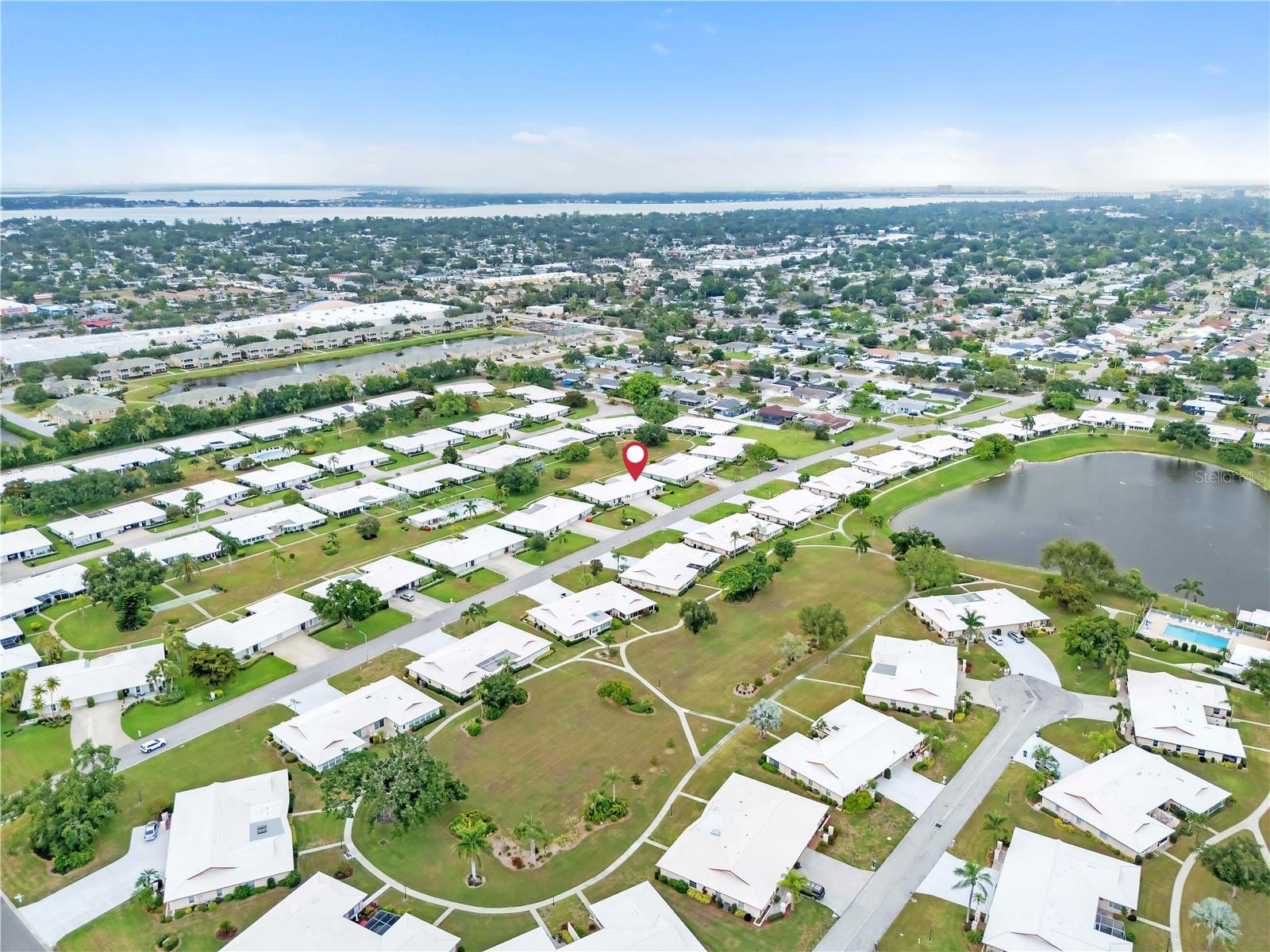 VILLAGE GREEN OF BRADENTON SEC 6 - Residential
