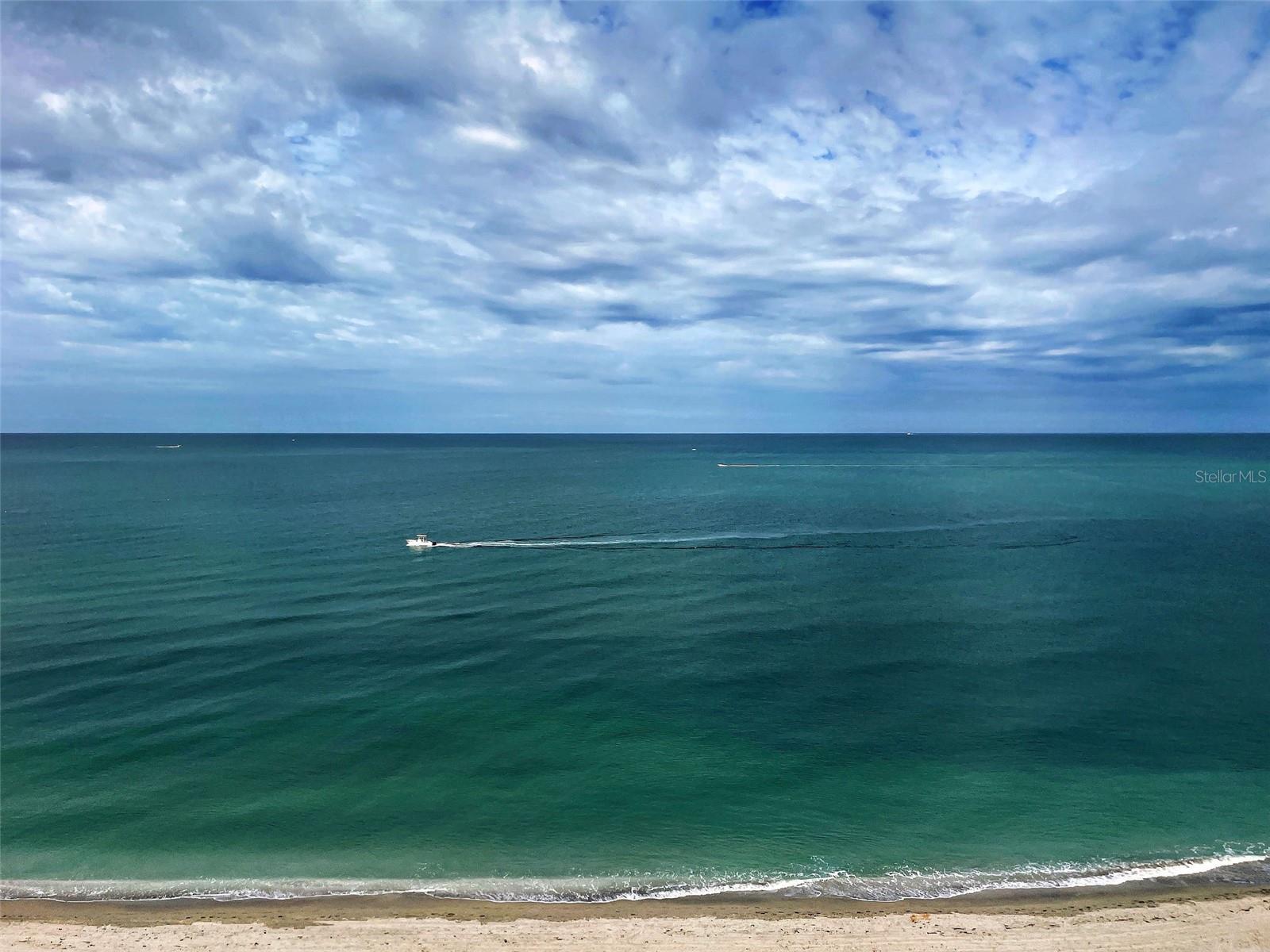 VENICE SANDS - Residential