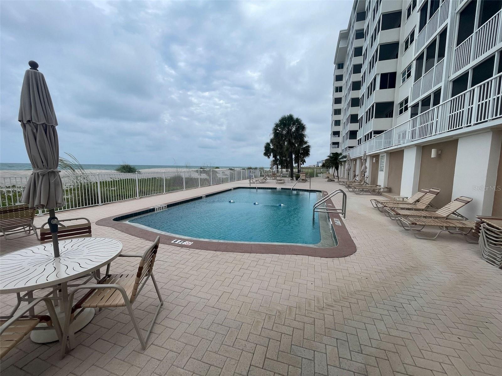 VENICE SANDS - Residential