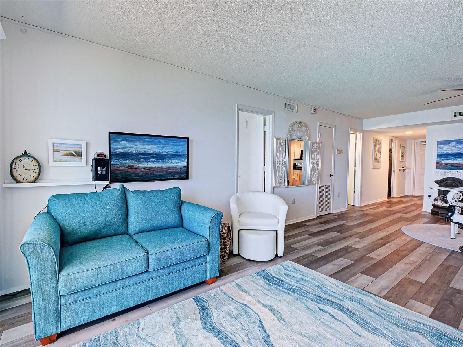 VENICE SANDS - Residential