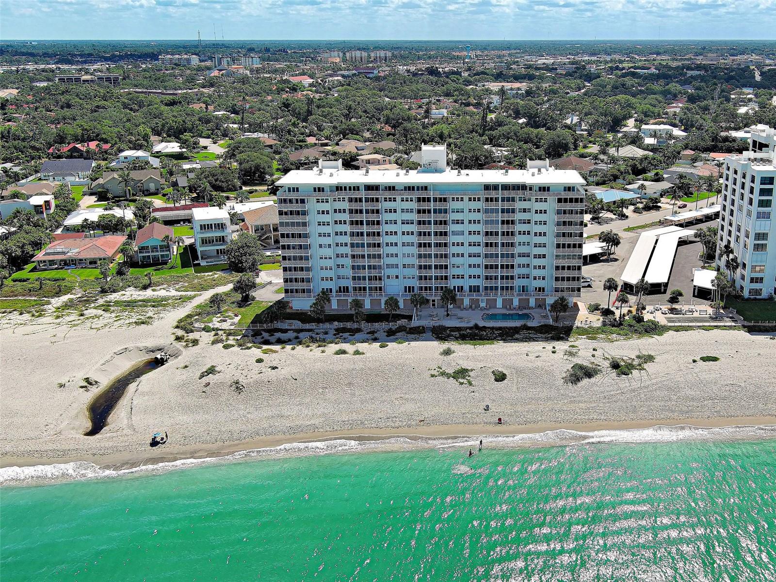 VENICE SANDS - Residential