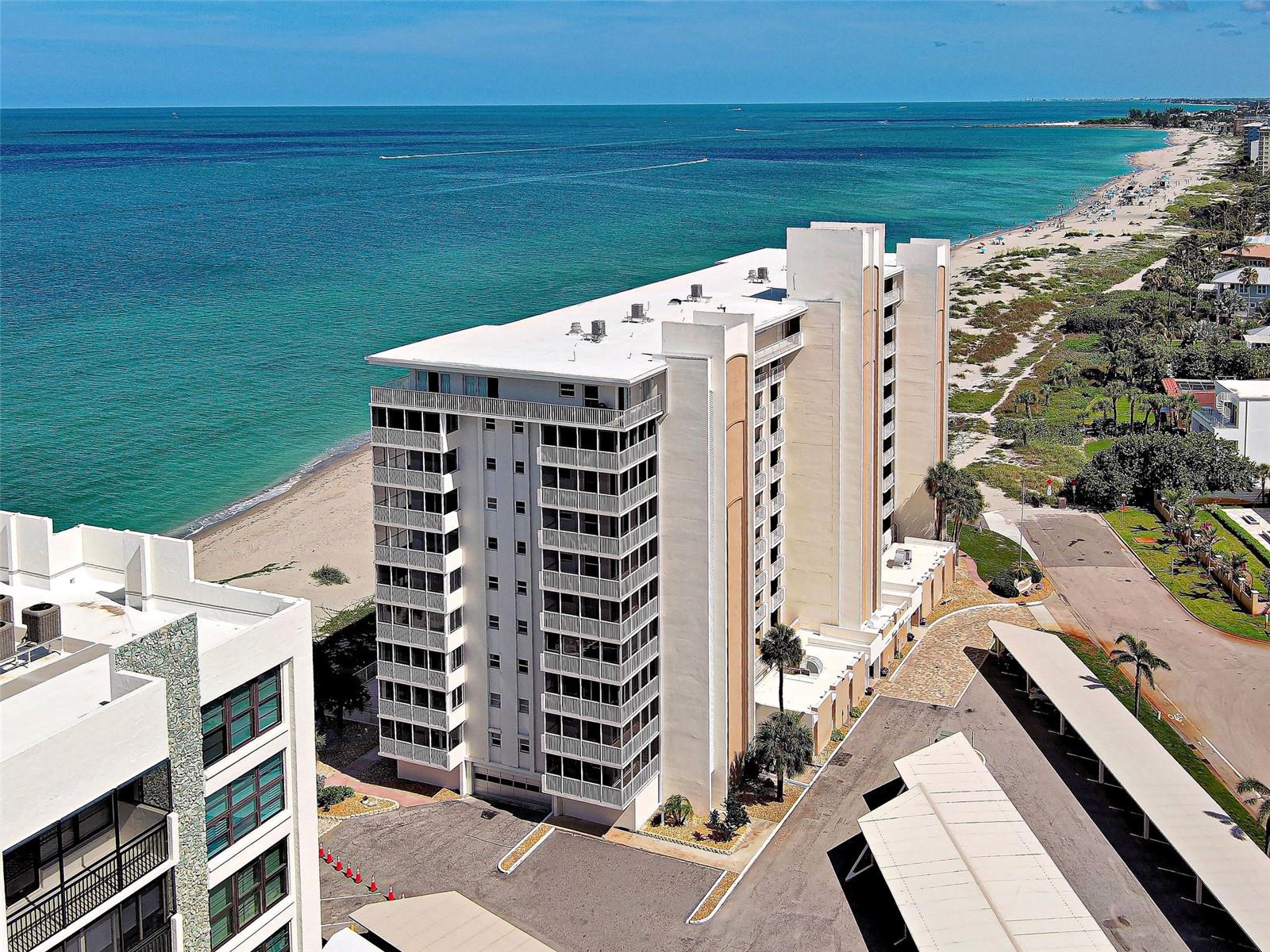 VENICE SANDS - Residential