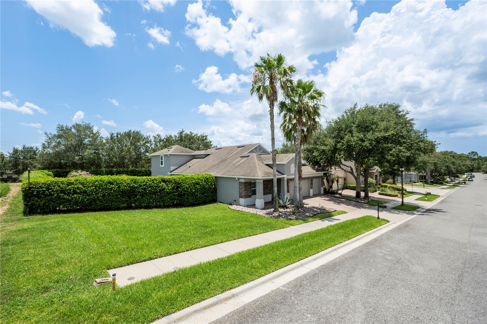 CARRIAGE POINTE A-I & L - Residential