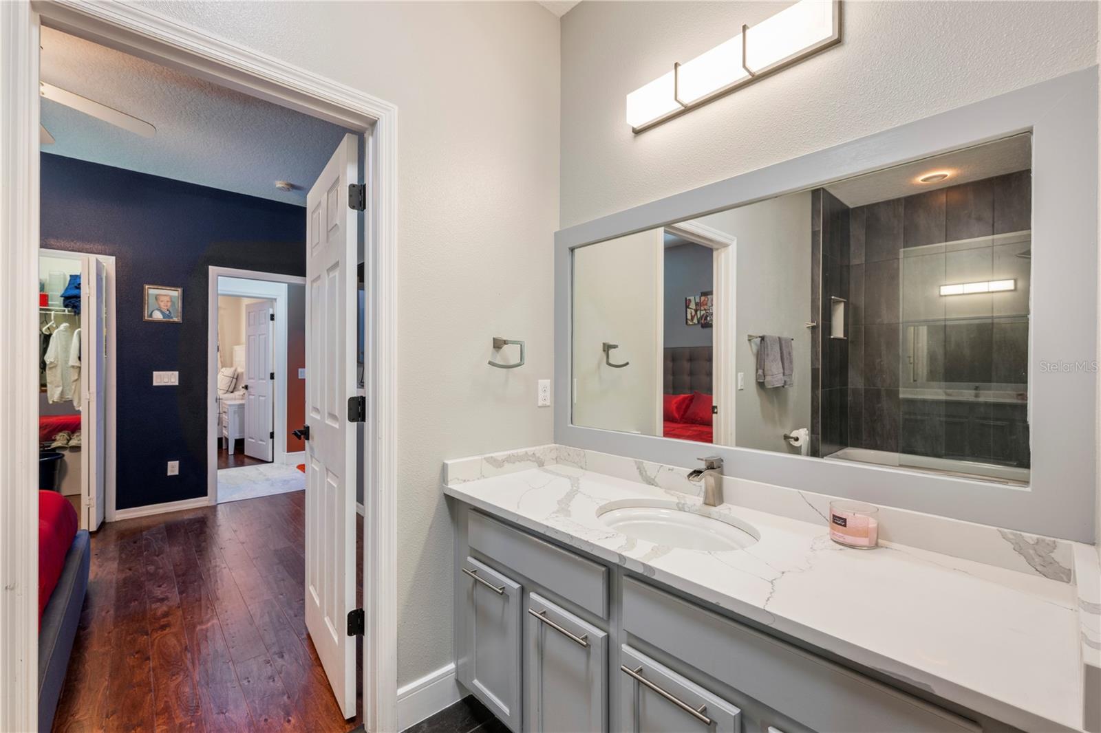 CARRIAGE POINTE A-I & L - Residential