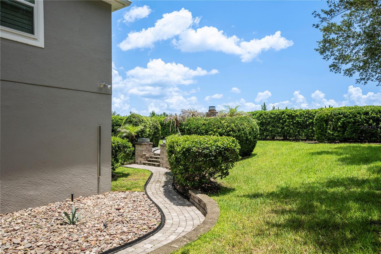 CARRIAGE POINTE A-I & L - Residential