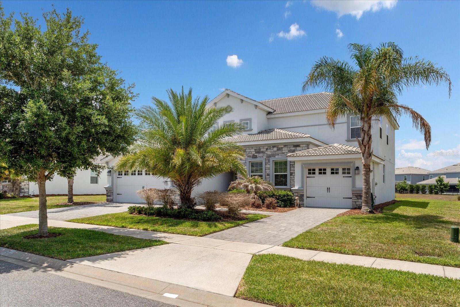 CHAMPIONSGATE 80 PH II - Residential