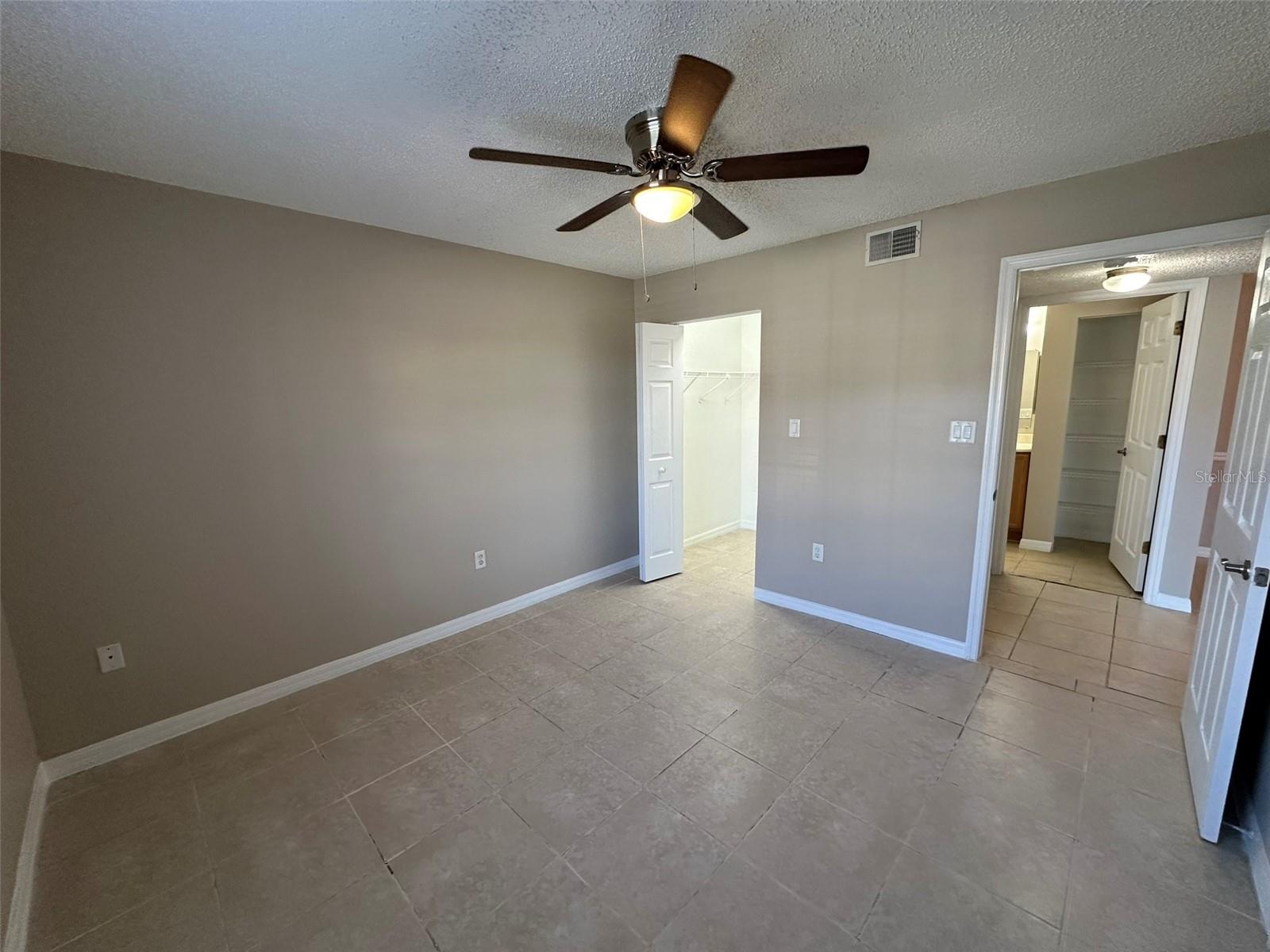 PARK LAKE AT PARSONS A CONDOMI - Residential