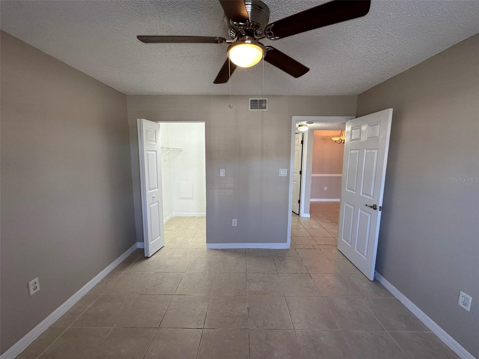 PARK LAKE AT PARSONS A CONDOMI - Residential