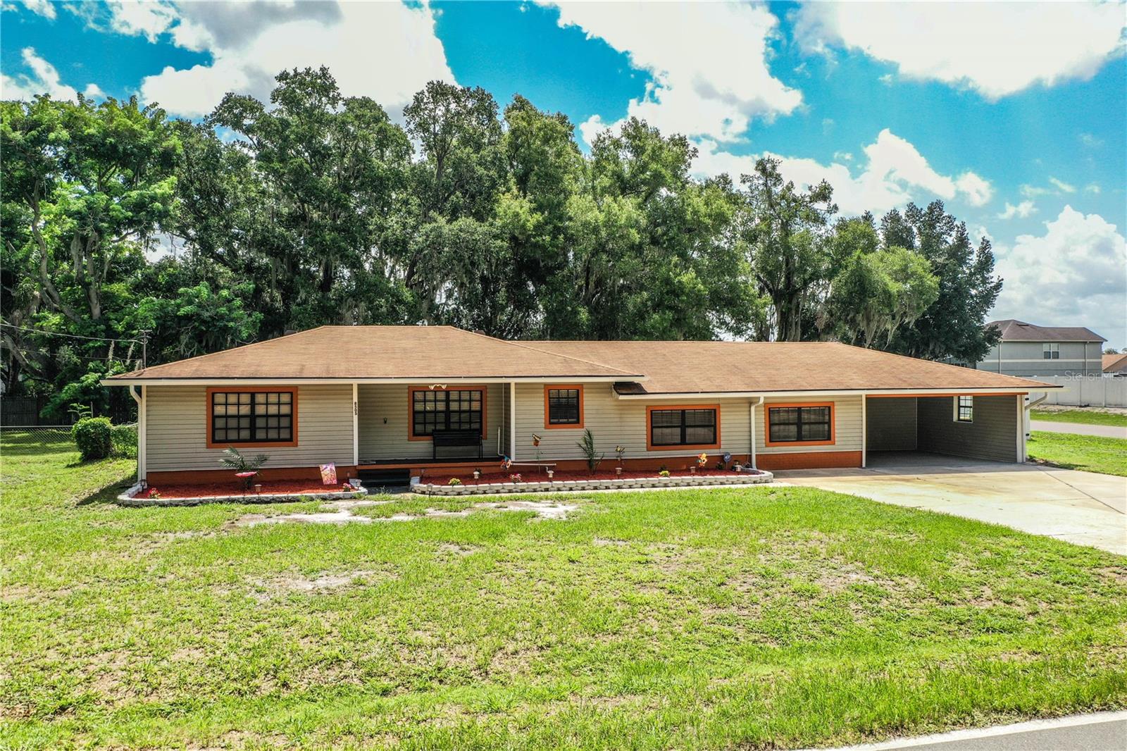 Great 3 bedroom, 2 bathroom home available on .43 of an acre. This nicely kept property has no HOA and has its own well. The roof is approximately 6 years old and has rain gutters. It has a spacious master suite with a huge walk-in closet. The kitchen has granite countertops and updated appliances. Out back you will find a 12 x 24 screened lanai and completely fenced back yard with a new 10 x 10 storage shed. Make your appointment today to view this great property.