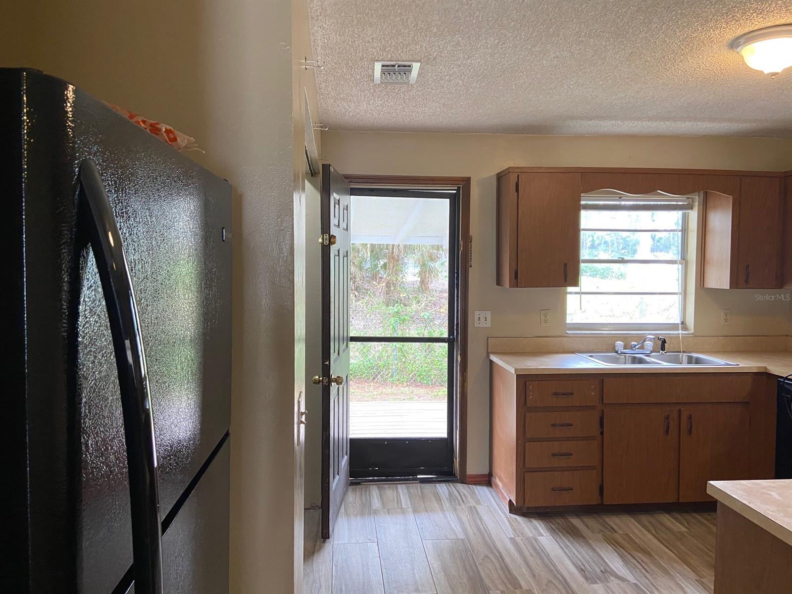 Florida Shores 01 - Residential Lease