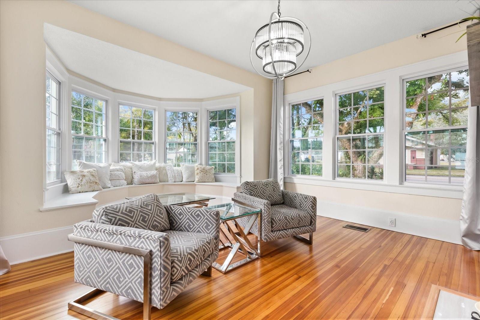 ROSE COURT - Residential