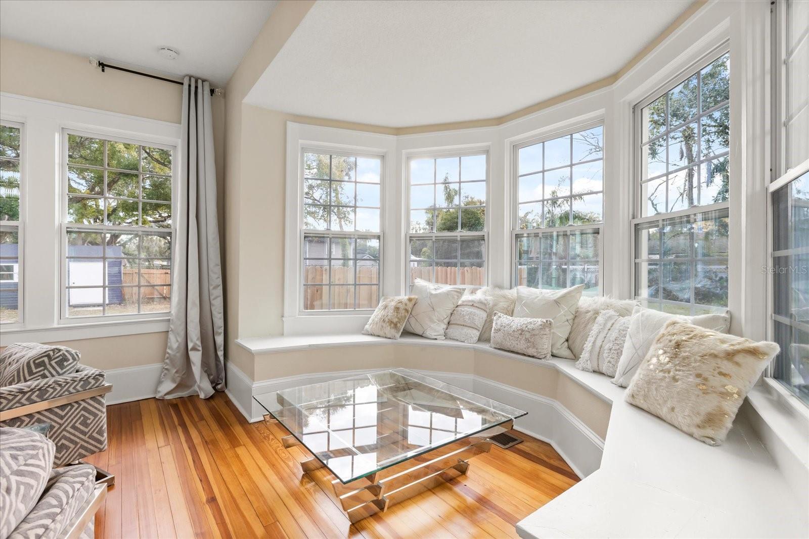 ROSE COURT - Residential
