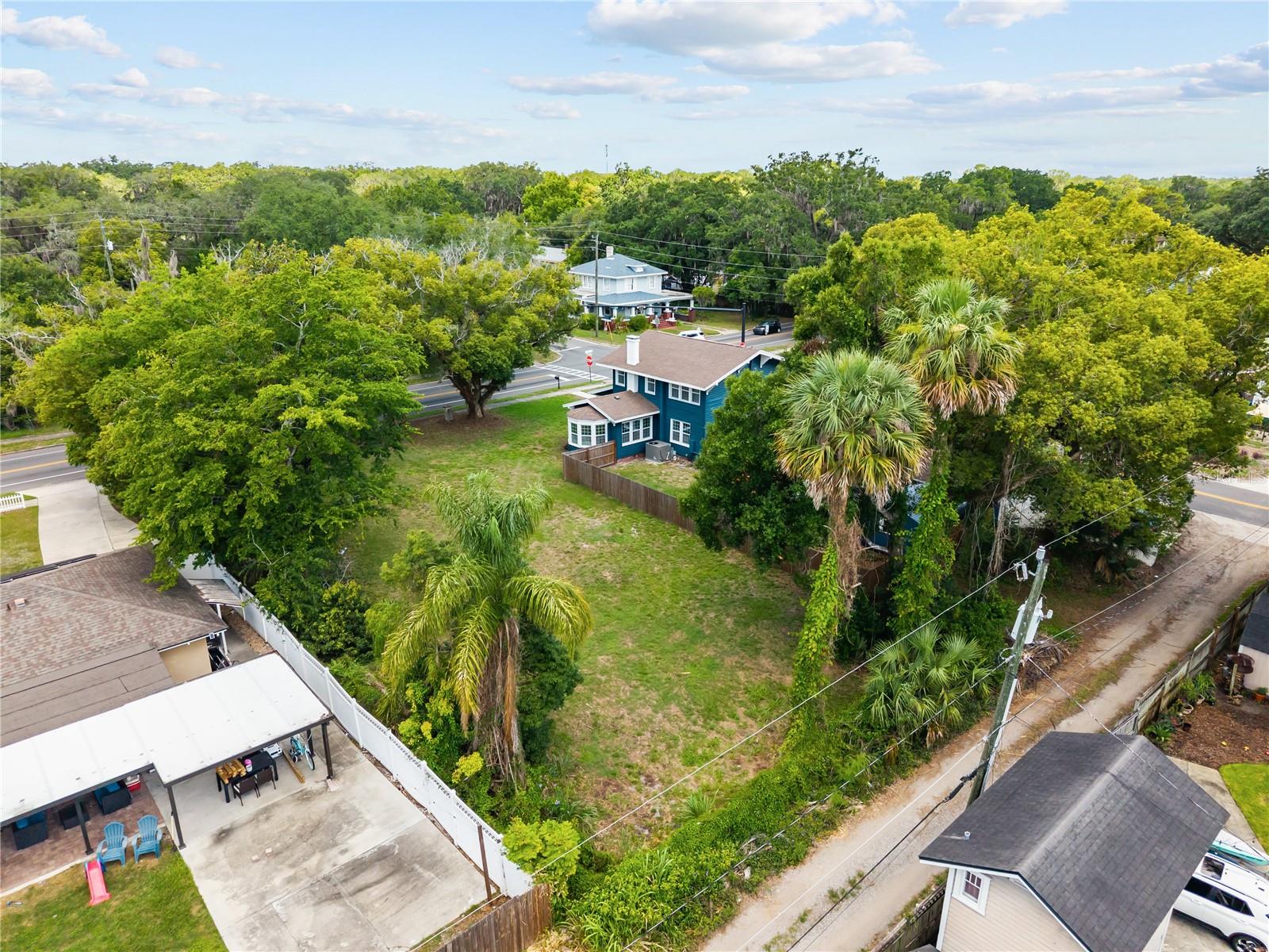 ROSE COURT - Residential