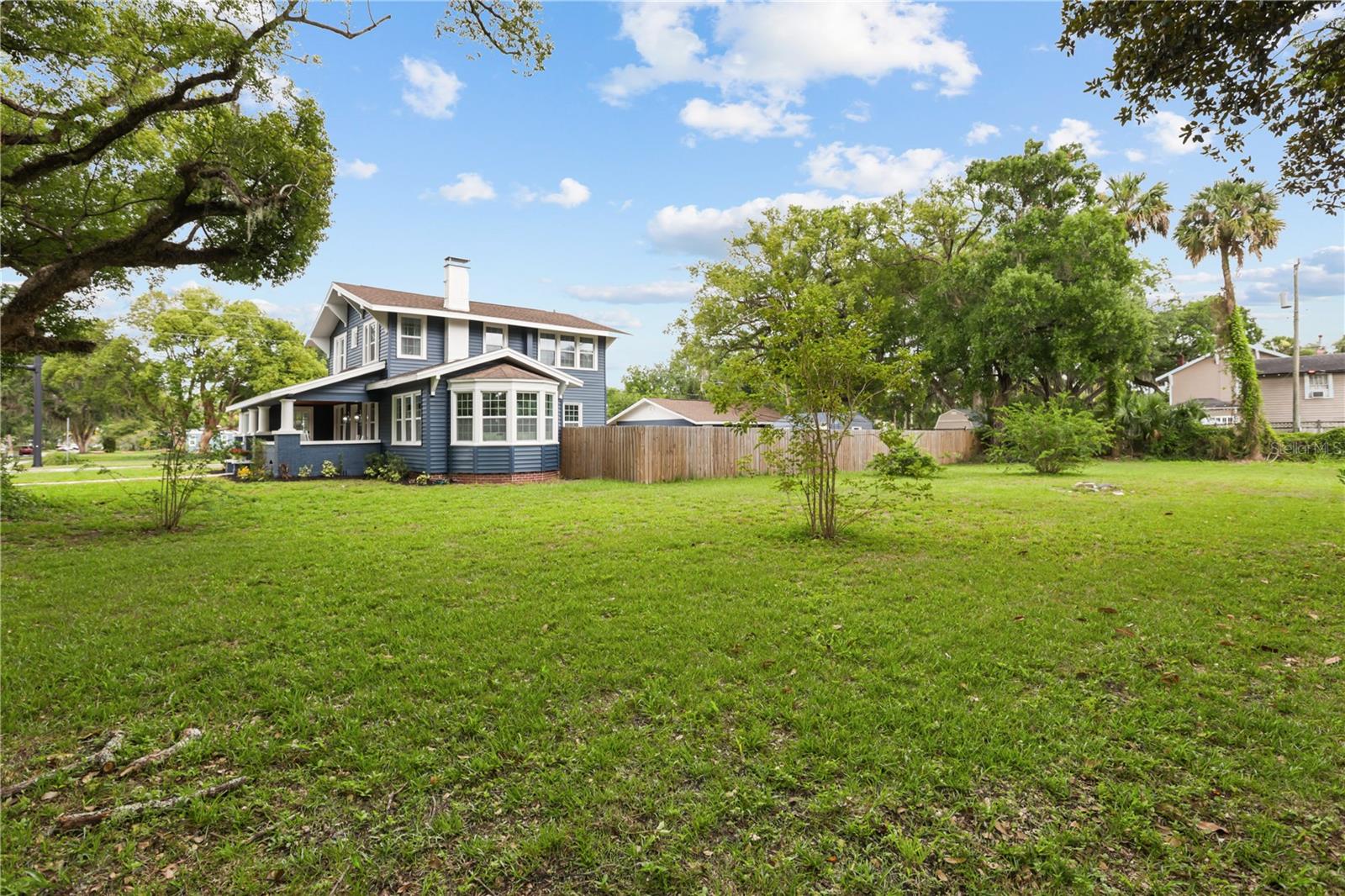 ROSE COURT - Residential