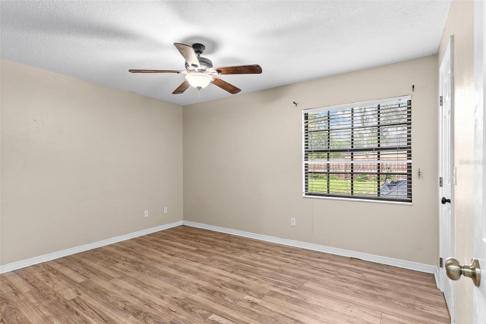 LAKE THOMAS WOODS SEVENTH ADD - Residential
