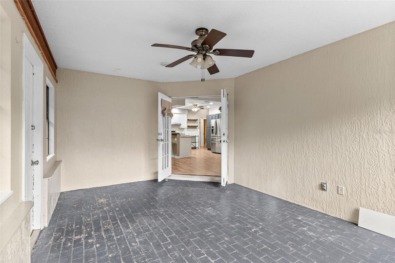 LAKE THOMAS WOODS SEVENTH ADD - Residential