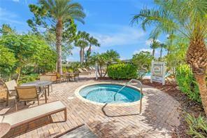 ARBOR LAKES - Residential