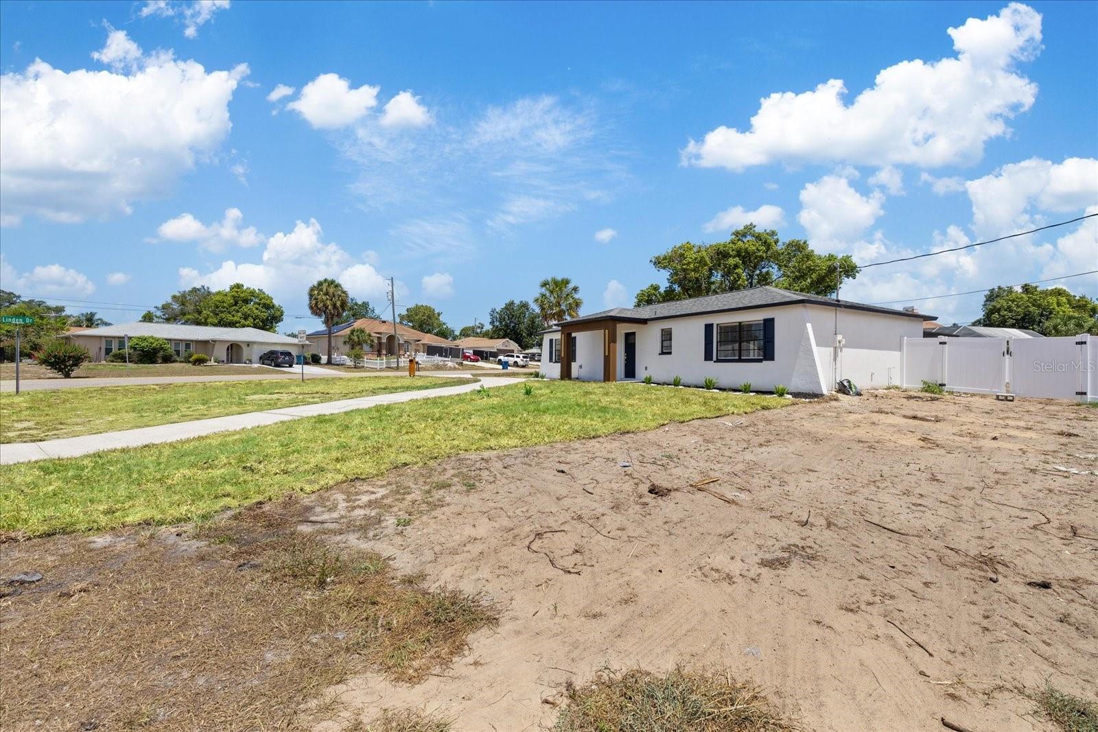 SPRING HILL - Residential