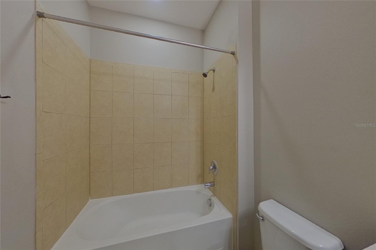 EAGLE BAY PH 3 - Residential Lease