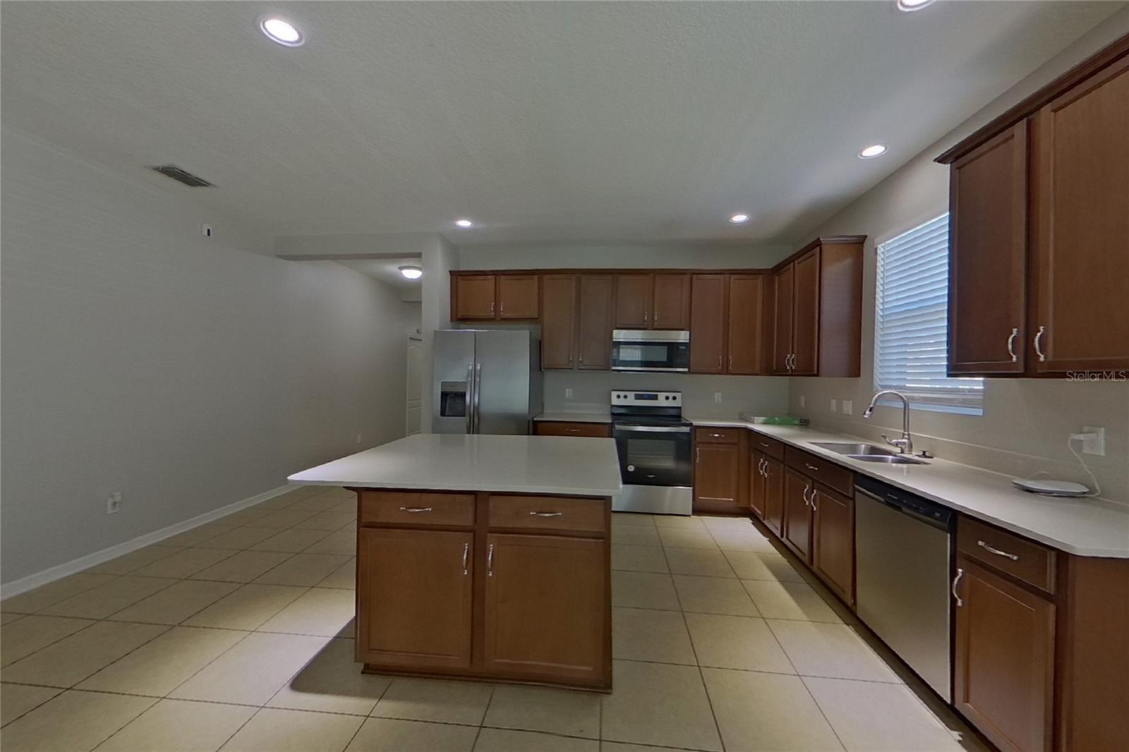 EAGLE BAY PH 3 - Residential Lease
