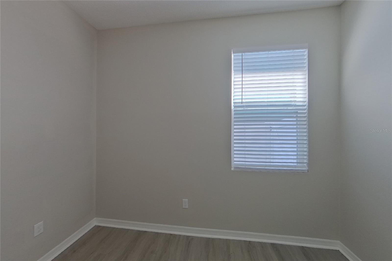 EAGLE BAY PH 3 - Residential Lease
