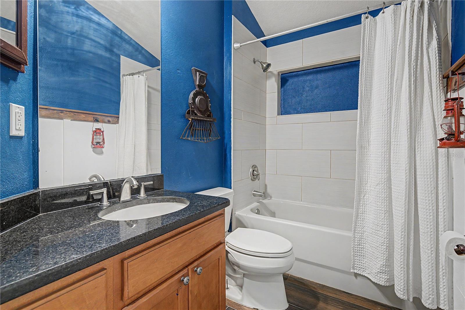 DOVER GROVES - Residential