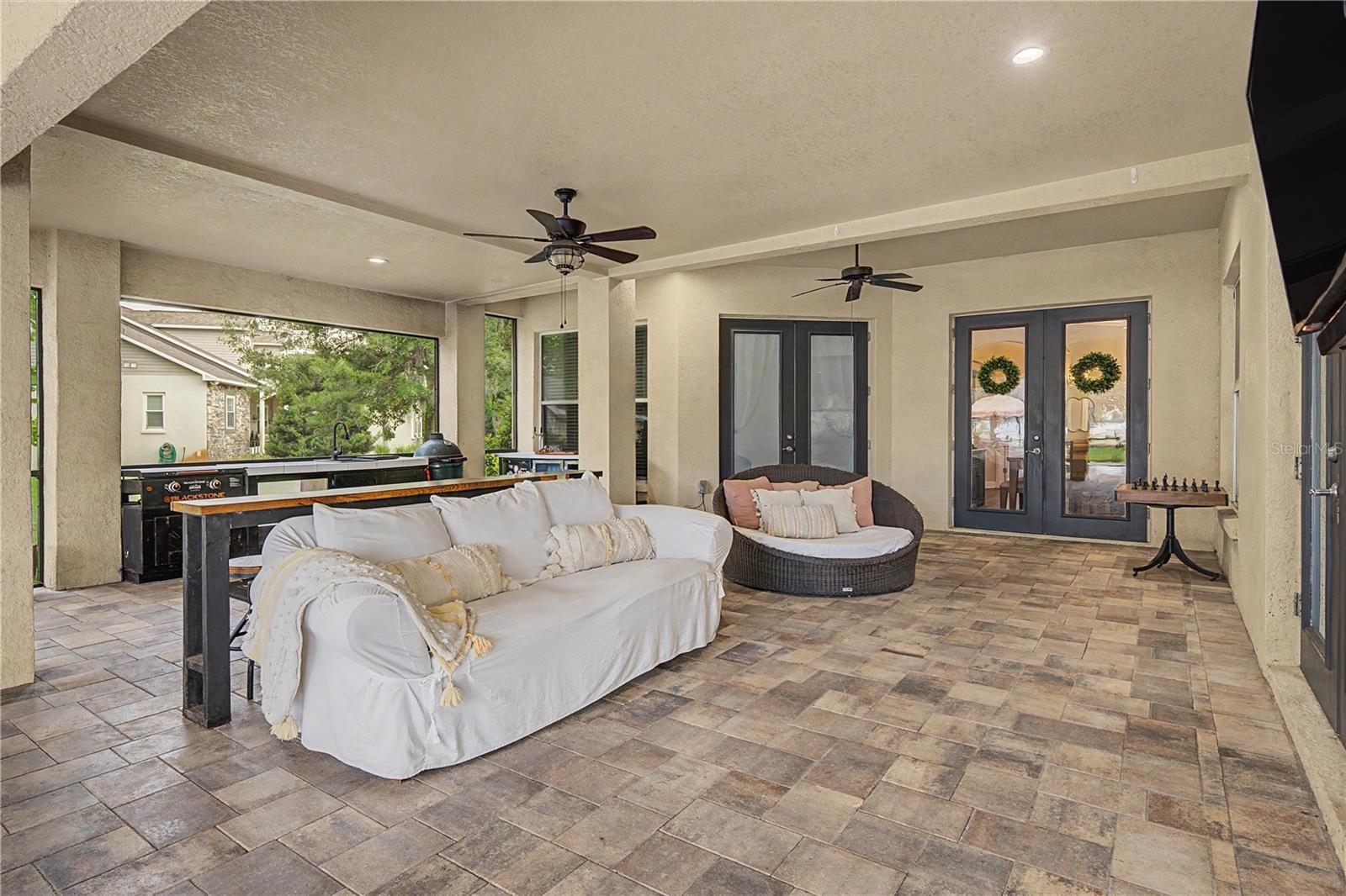 DOVER GROVES - Residential