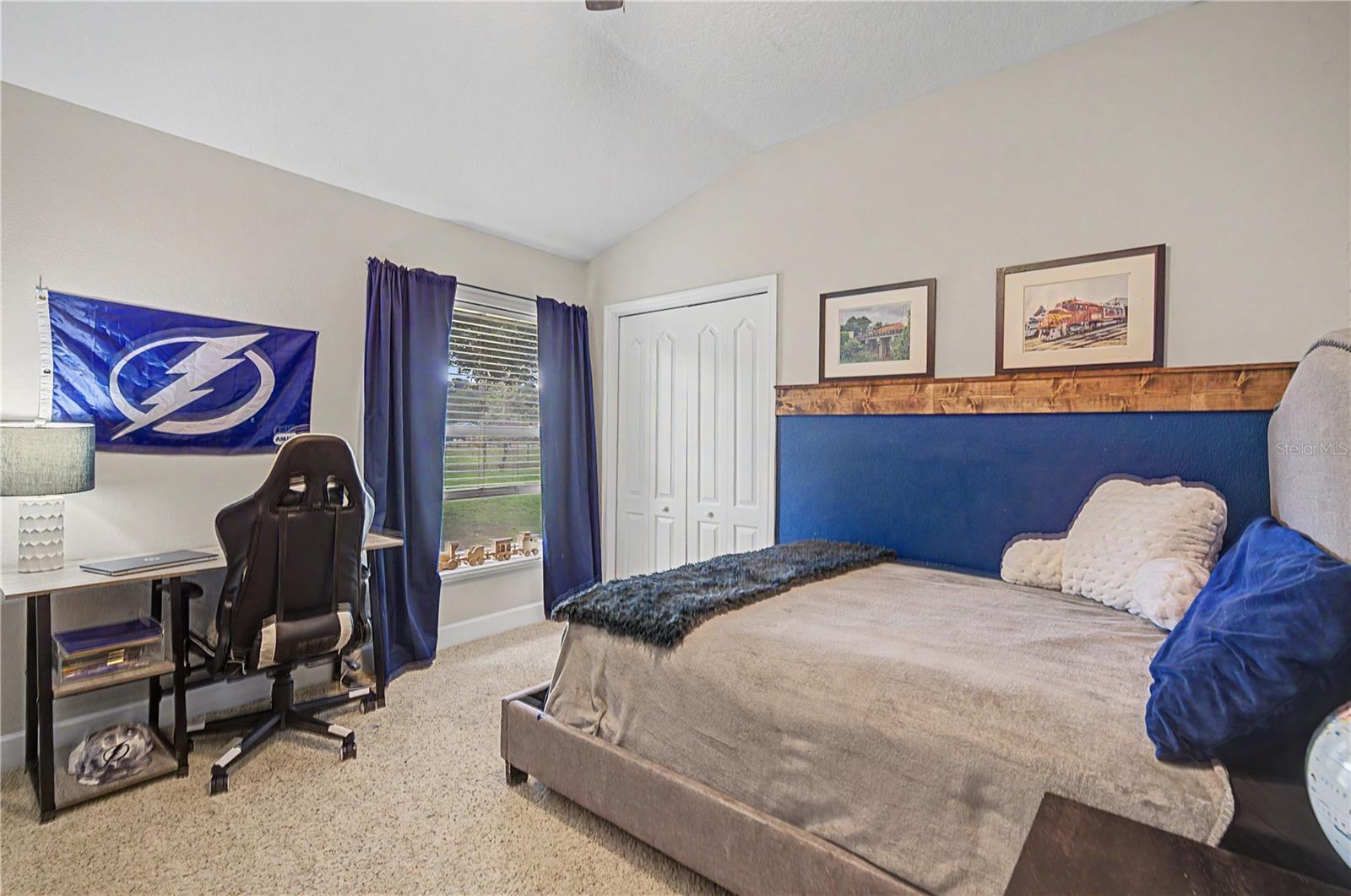 DOVER GROVES - Residential