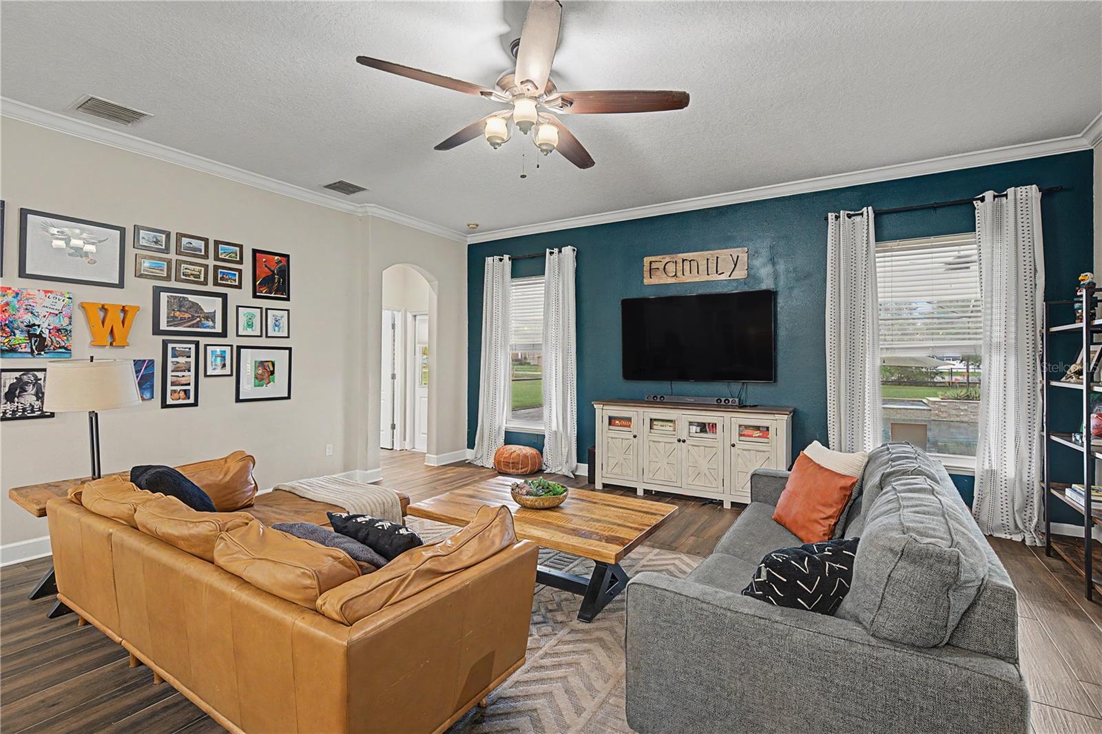 DOVER GROVES - Residential