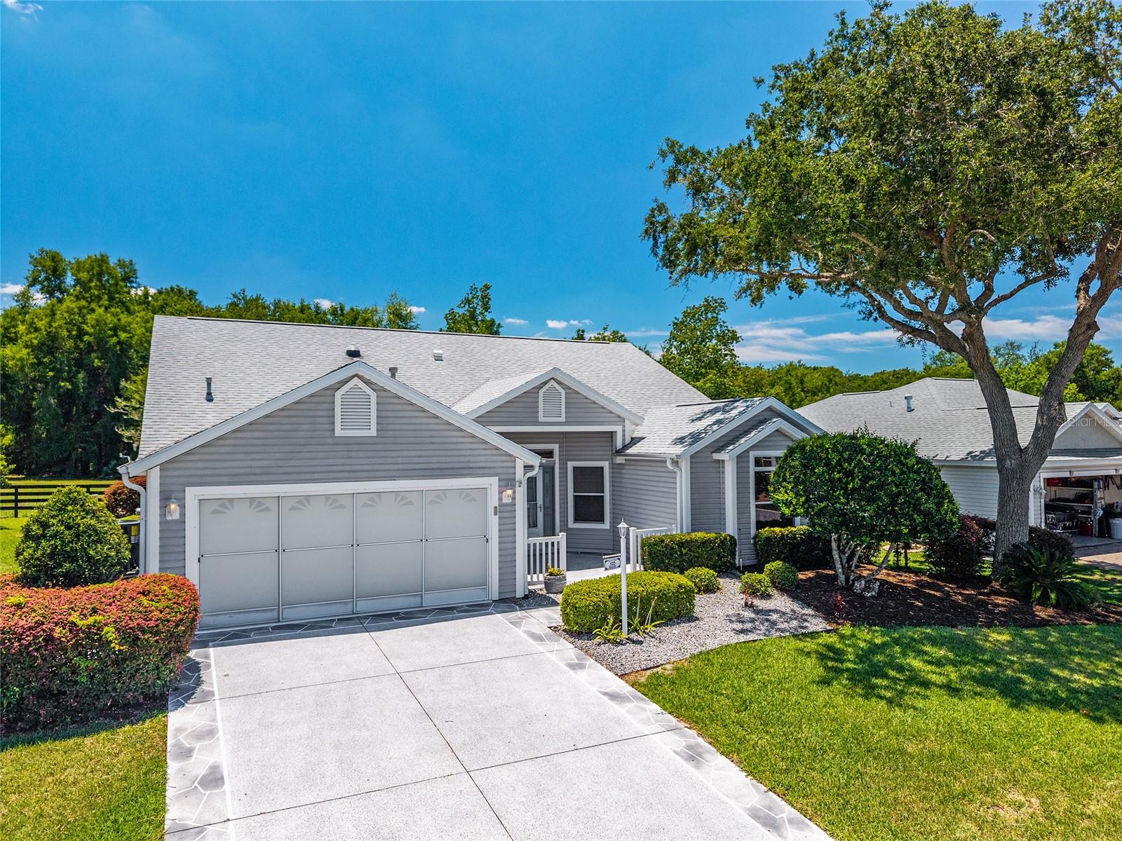 VILLAGES LADY LAKE UNIT 24 - Residential