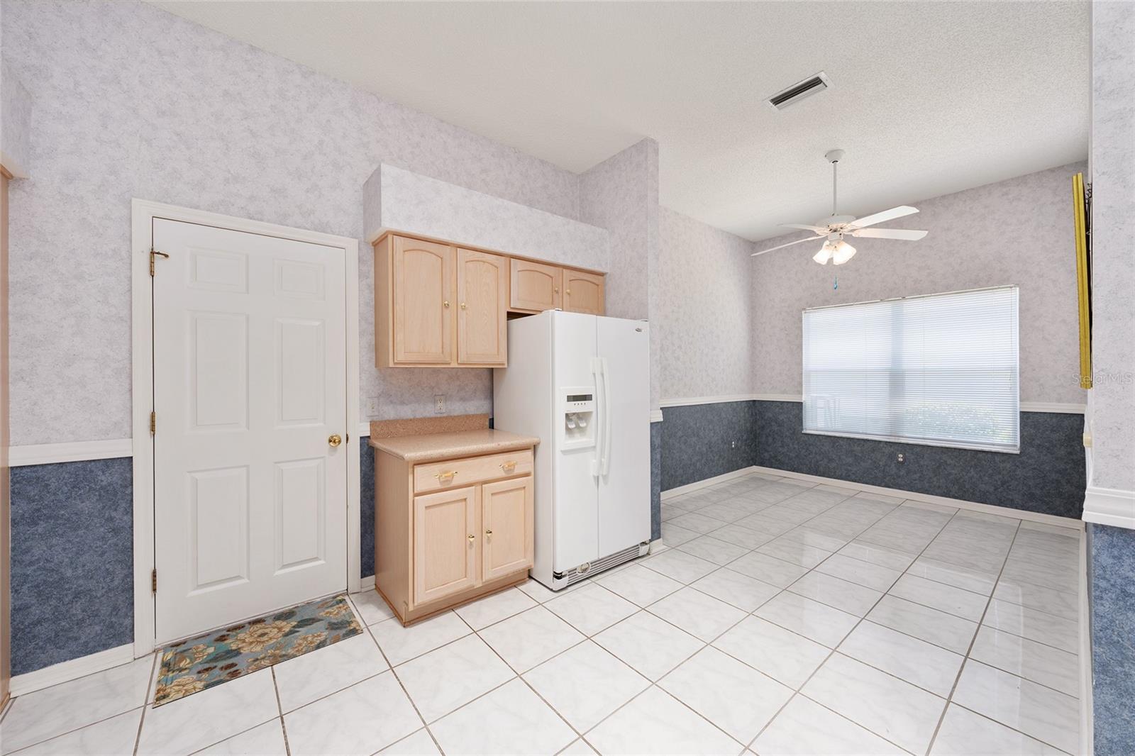 VILLAGES LADY LAKE UNIT 24 - Residential