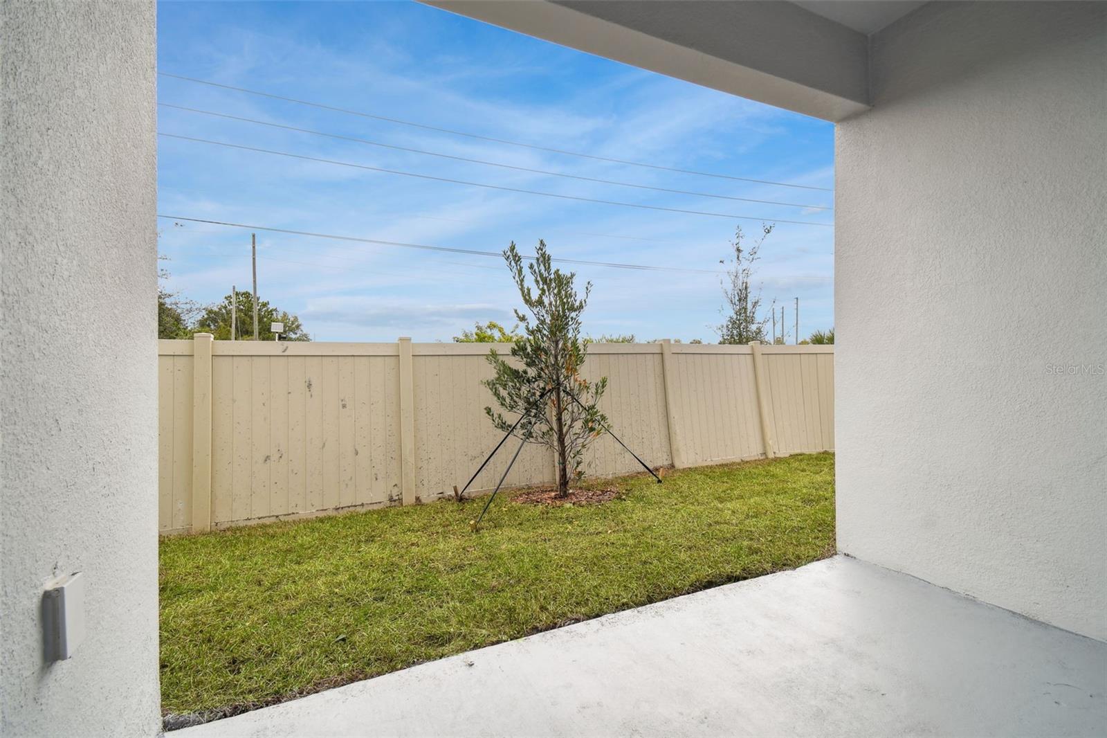 BRYANT SQUARE - Residential Lease