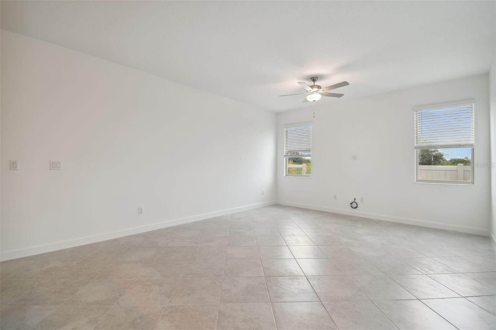 BRYANT SQUARE - Residential Lease