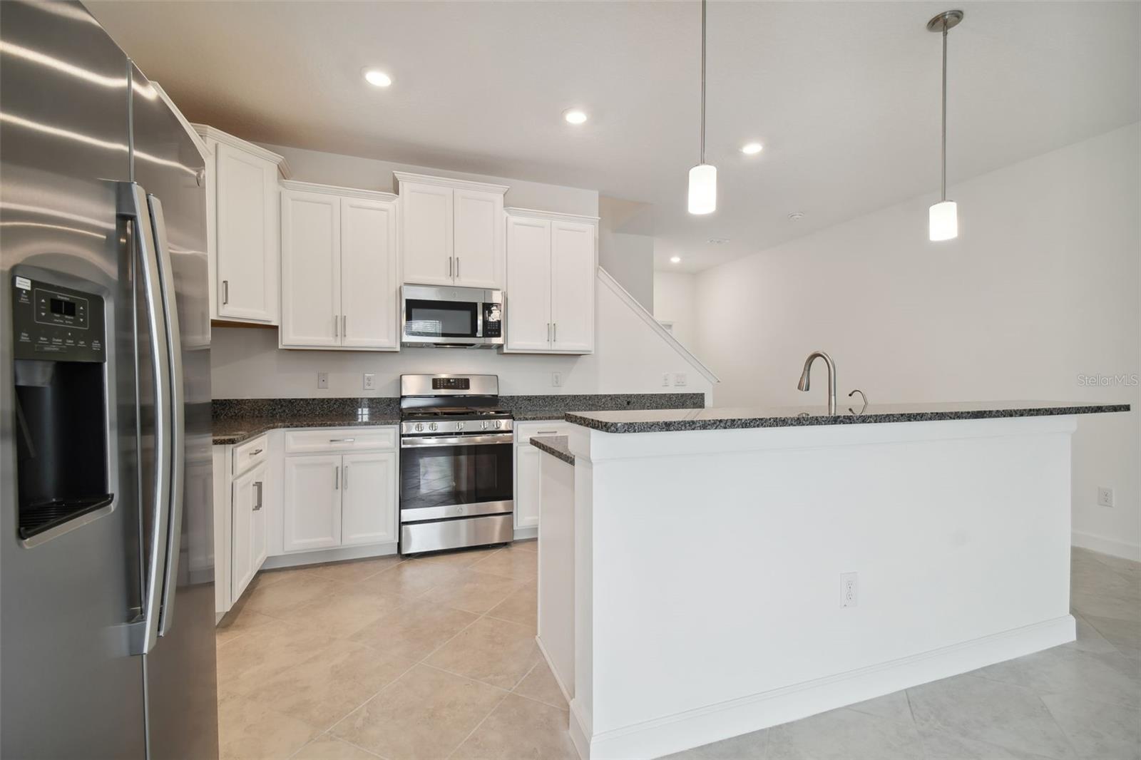 BRYANT SQUARE - Residential Lease