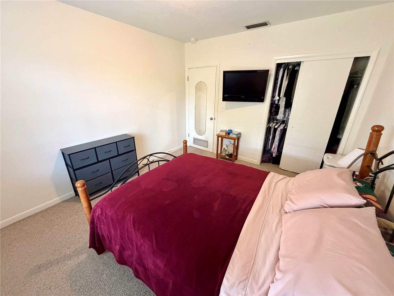 WINDSOR ARMS CONDO - Residential