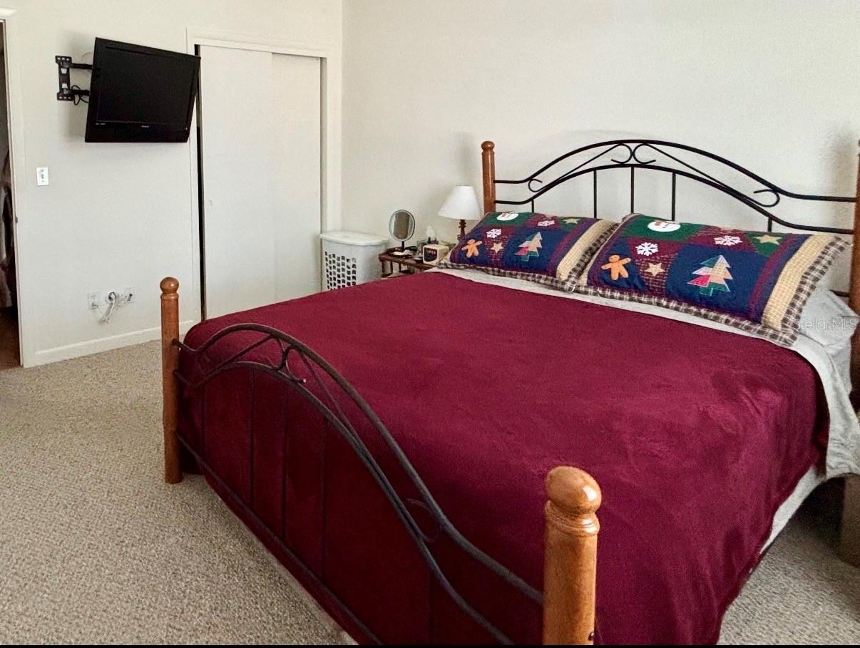 WINDSOR ARMS CONDO - Residential