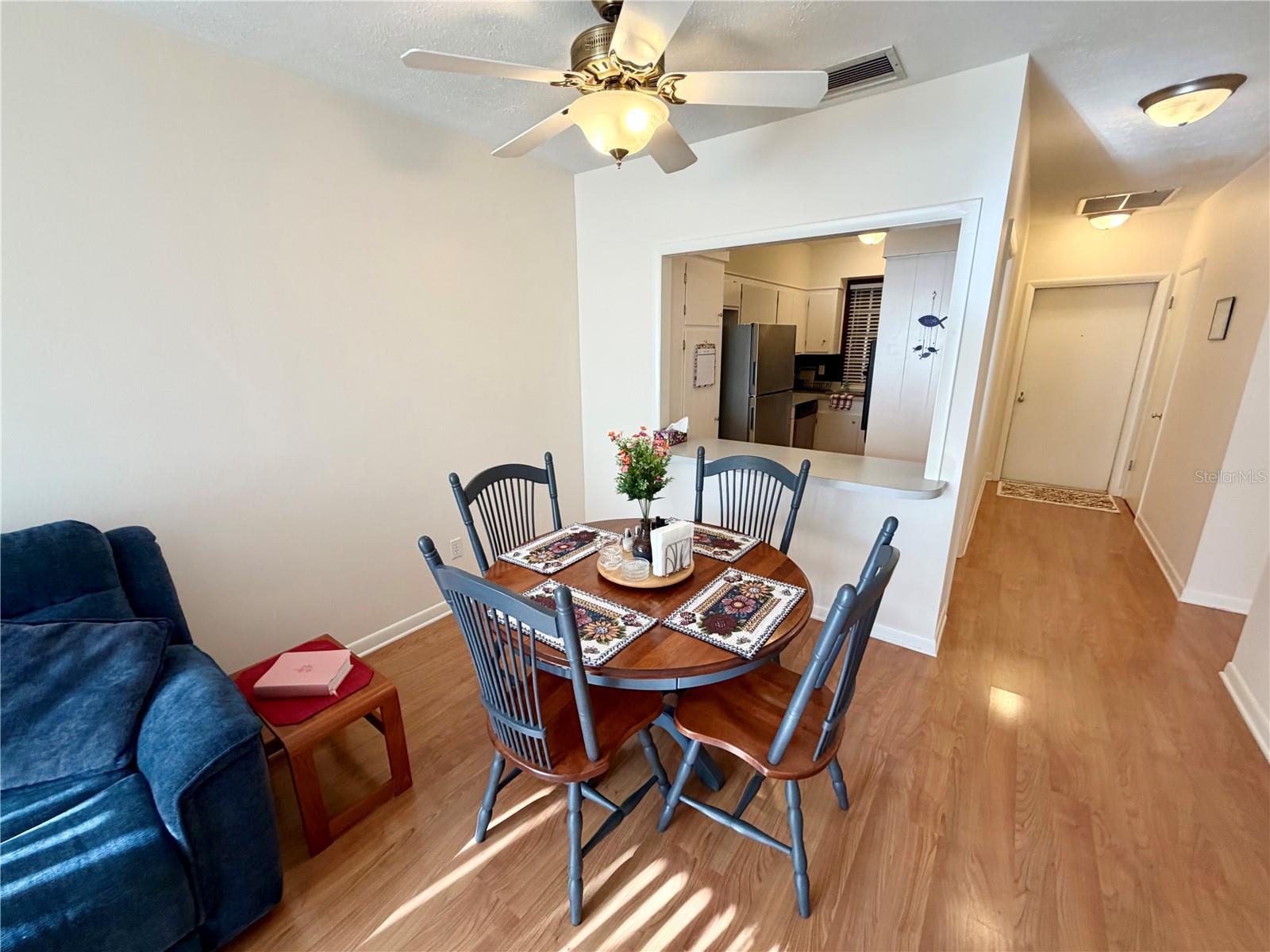 WINDSOR ARMS CONDO - Residential