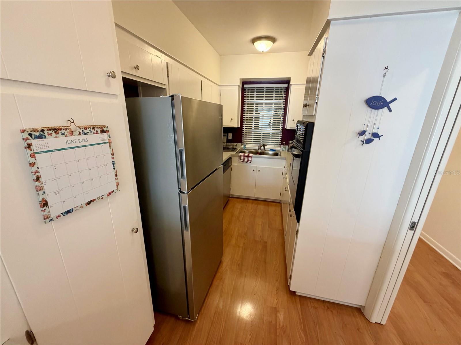 WINDSOR ARMS CONDO - Residential