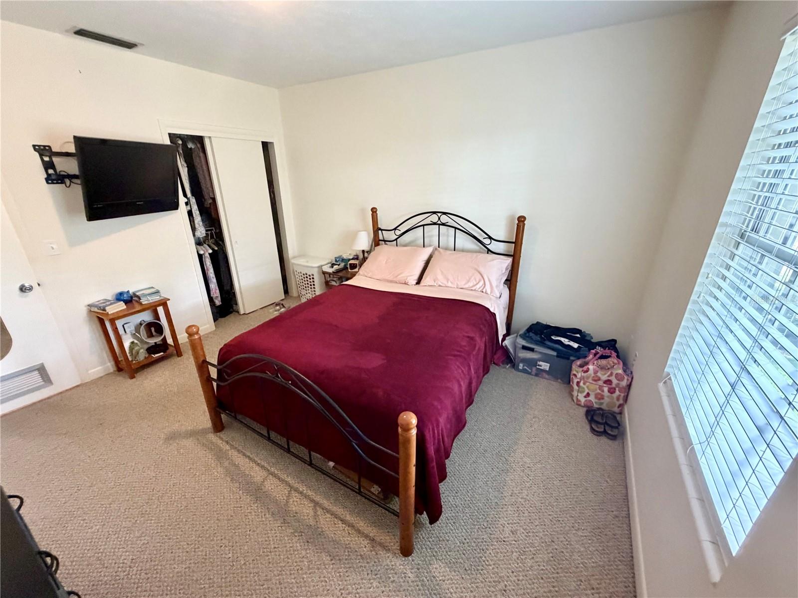 WINDSOR ARMS CONDO - Residential