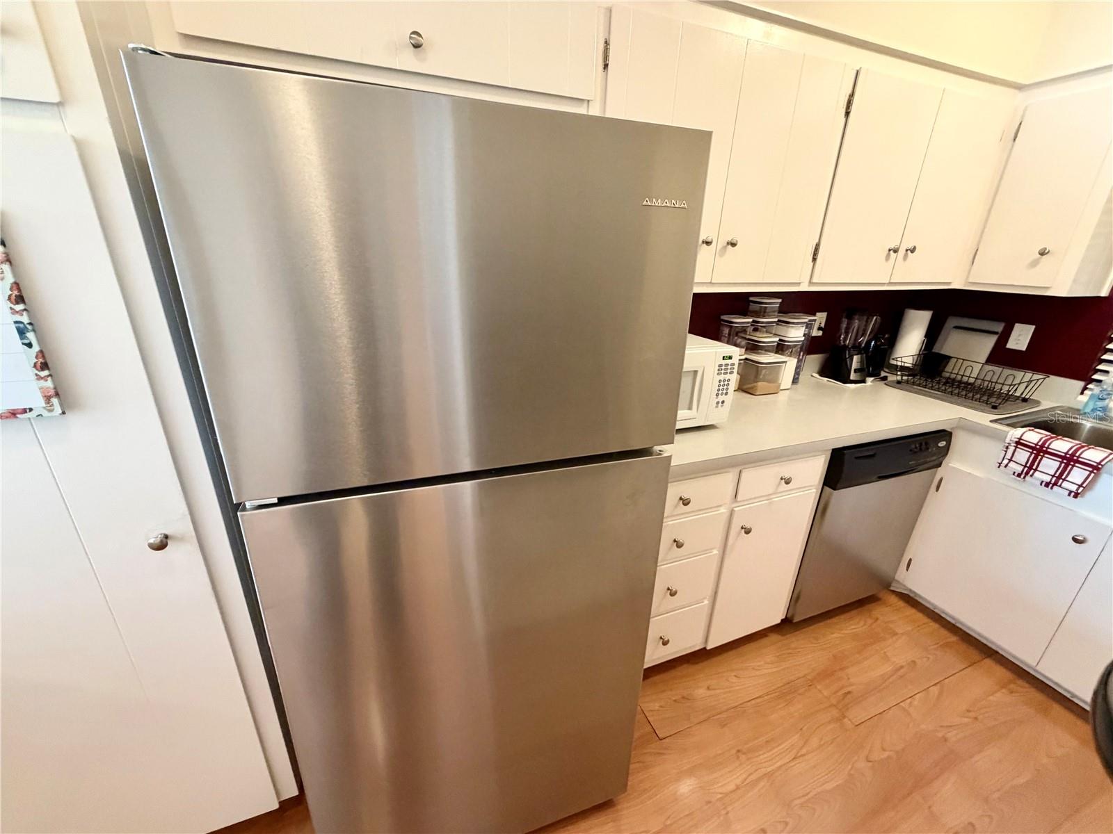 WINDSOR ARMS CONDO - Residential